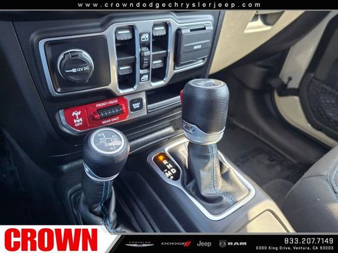 Used 2022 Jeep Wrangler Unlimited Rubicon 4xe w/ Safety Group image 29