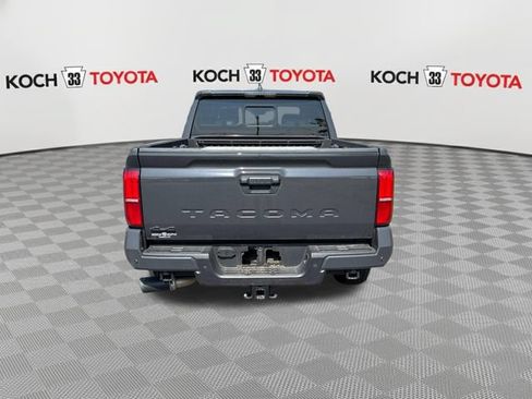 Used 2024 Toyota Tacoma SR5 AWD/4WD image 7