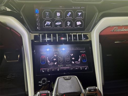 Used 2019 Lamborghini Urus image 10