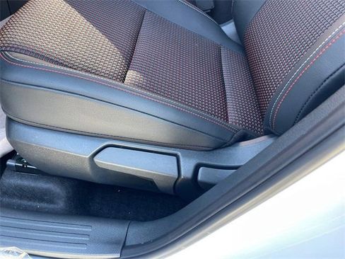 New 2025 Nissan Kicks SR w/ Illumination Package image 12