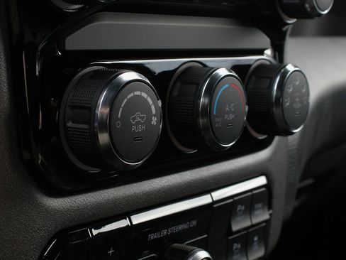 New 2026 RAM 1500 Express image 24