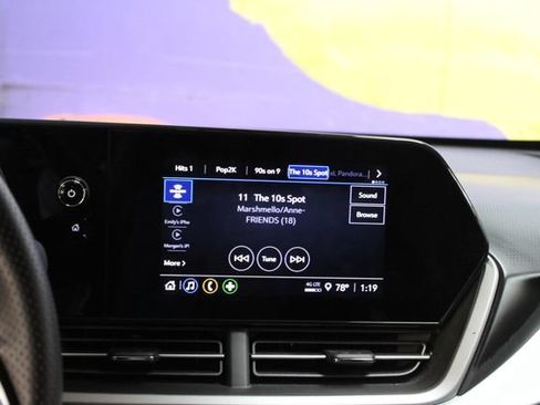Used 2024 Chevrolet Trax RS w/ Driver Confidence Package FWD image 19