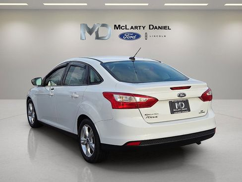 Used 2014 Ford Focus SE image 4