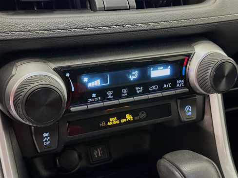 Used 2024 Toyota RAV4 LE image 24