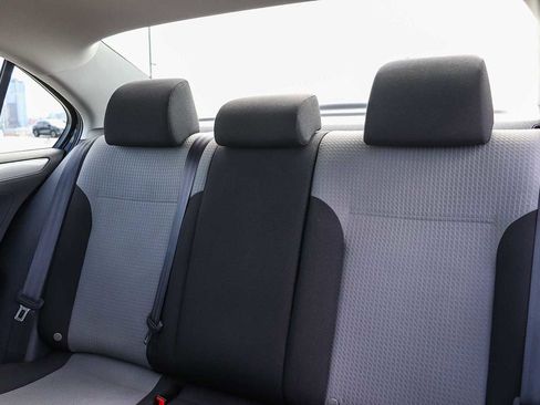 Used 2017 Volkswagen Jetta S FWD image 25