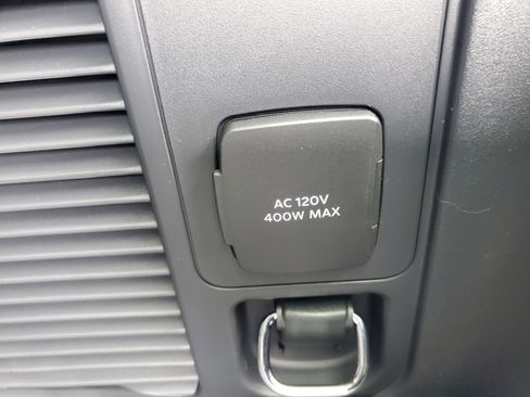 New 2026 Lincoln Navigator Reserve image 32