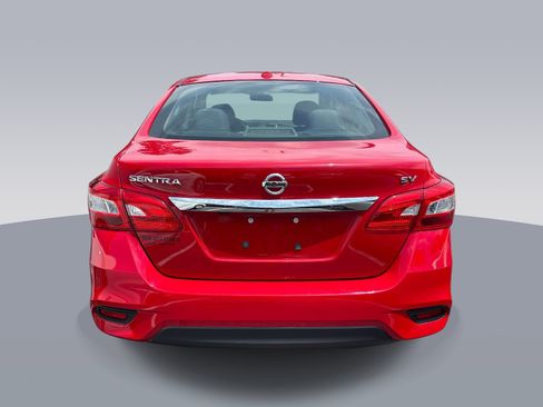 Used 2019 Nissan Sentra SV FWD image 3