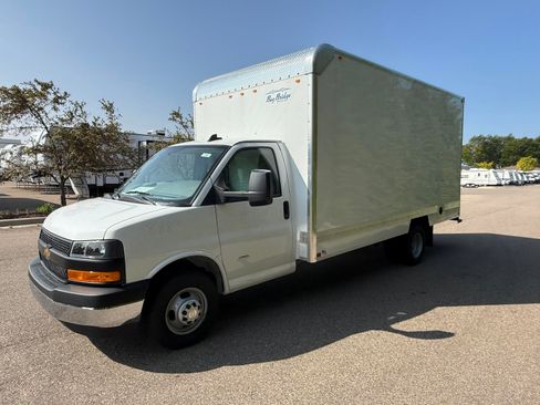 New 2026 Chevrolet Express 3500 RWD image 1