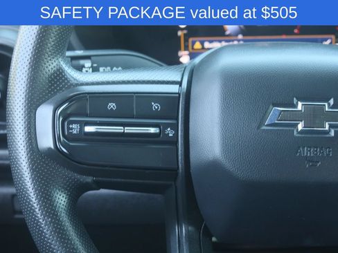 Used 2023 Chevrolet Colorado Trail Boss w/ Technology Package AWD/4WD image 7
