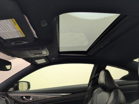 Used 2018 INFINITI Q60 3.0t Luxe w/ Sensory Package 3.0T Luxe image 9