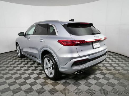New 2026 Audi Q5 Premium AWD/4WD image 28