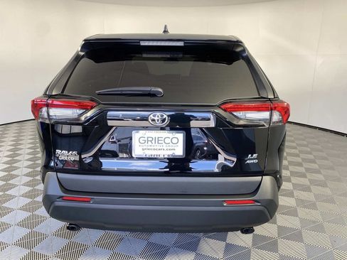 Used 2025 Toyota RAV4 LE AWD/4WD image 7