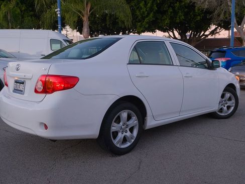 Used 2009 Toyota Corolla LE image 7