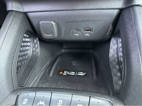 Certified 2025 Chevrolet TrailBlazer ACTIV w/ Convenience Package AWD/4WD image 22