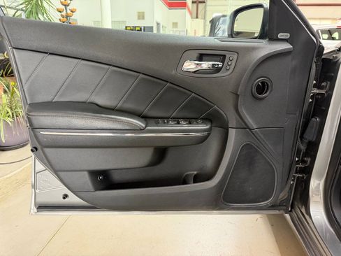 Used 2011 Dodge Charger R/T AWD/4WD image 10