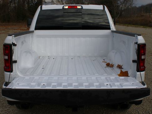 New 2026 RAM 1500 Express image 10