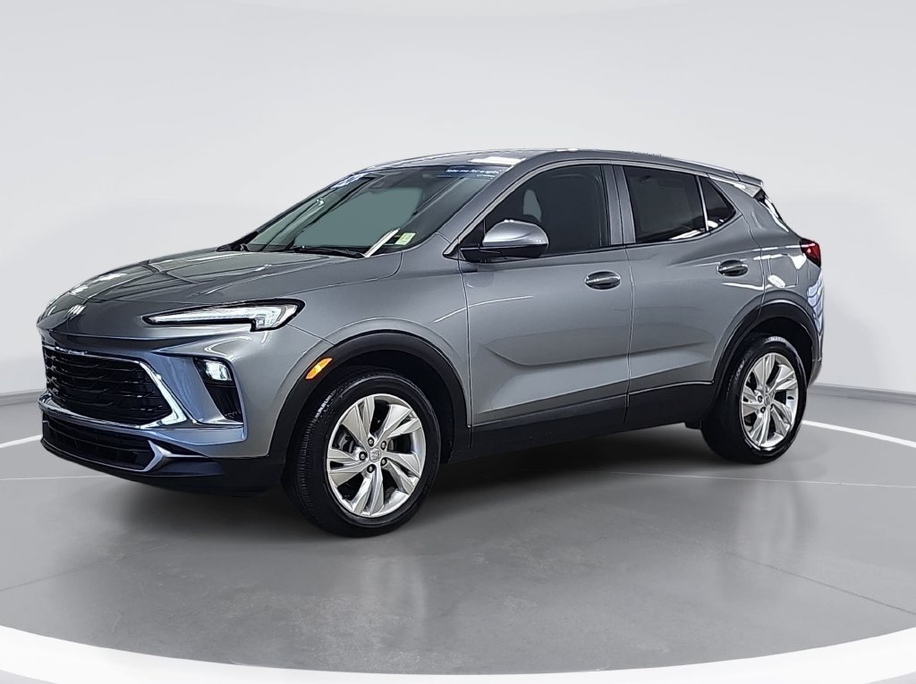 Certified 2024 Buick Encore GX Preferred w/ Comfort Package FWD image 9