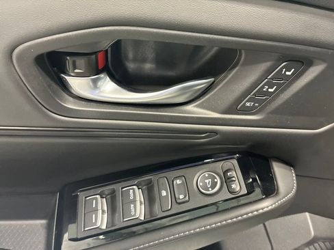 Used 2024 Honda Accord Touring image 21