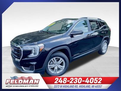 Used 2024 GMC Terrain SLE w/ Driver Convenience Package