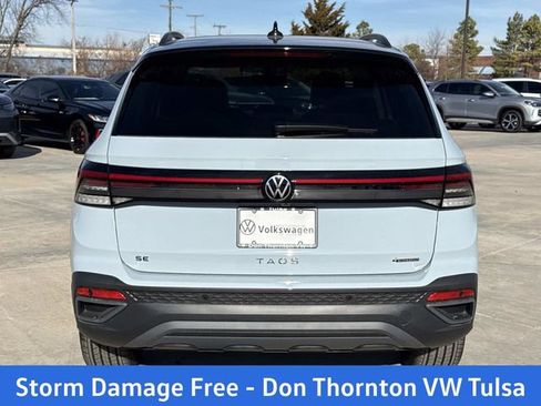 New 2026 Volkswagen Taos SE AWD/4WD image 3