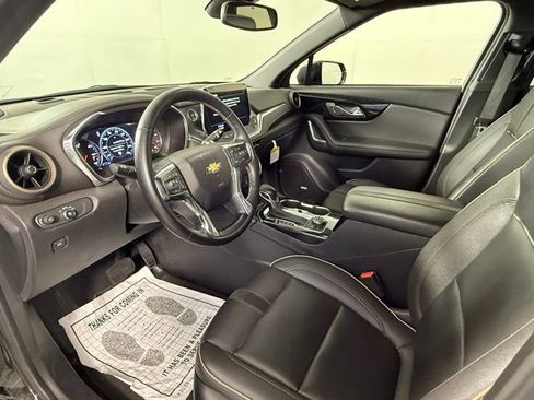 Used 2023 Chevrolet Blazer Premier image 13