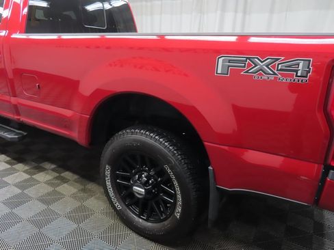 Used 2022 Ford F350 Lariat image 38