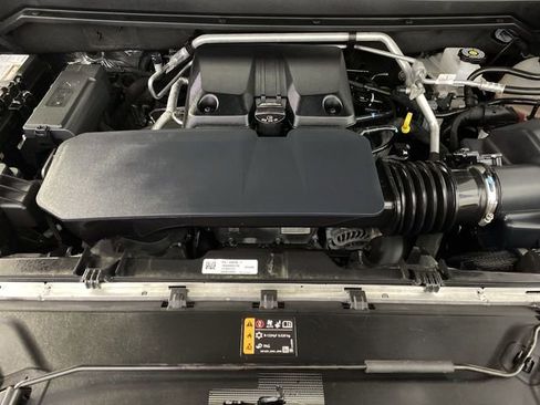 Certified 2023 Chevrolet Colorado Z71 w/ Z71 Convenience Package 2 image 35