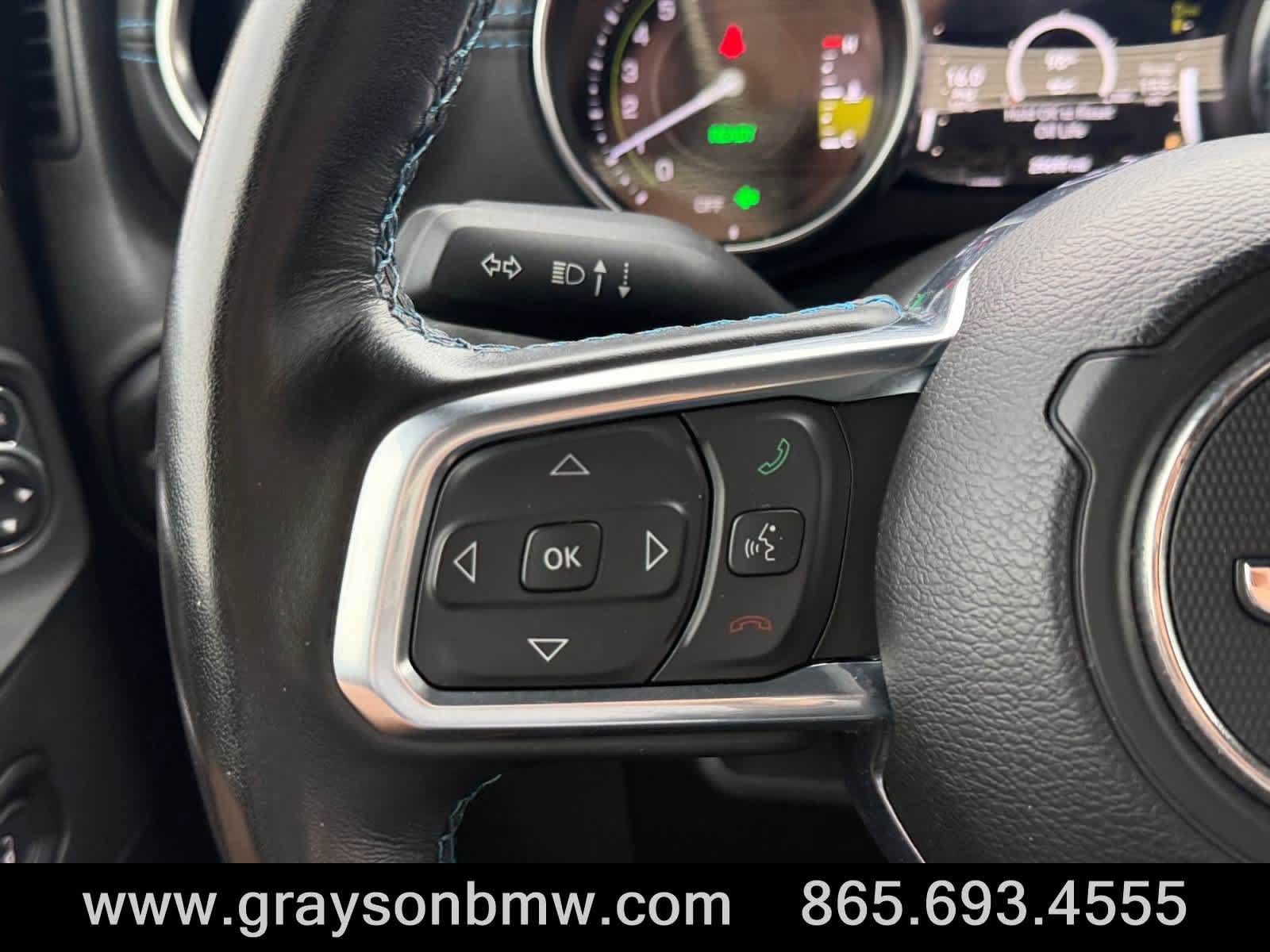 Used 2022 Jeep Wrangler Unlimited Rubicon 4xe w/ Cold Weather Group AWD/4WD image 28