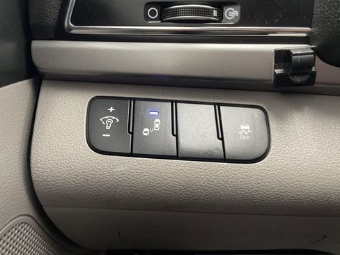 Used 2018 Hyundai Elantra SEL w/ Cargo Package FWD image 20