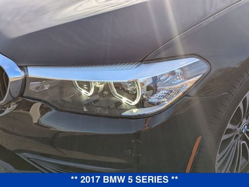 Used 2017 BMW 530i xDrive image 9