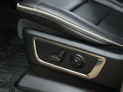 Used 2021 RAM 1500 Limited image 26