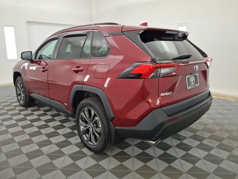 Certified 2023 Toyota RAV4 XLE Premium AWD/4WD image 22