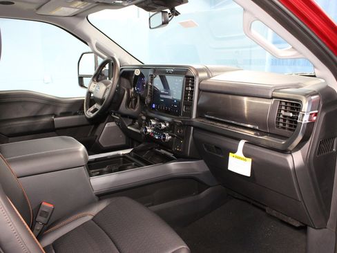 New 2025 Ford F350 Lariat w/ Lariat Ultimate Package image 21