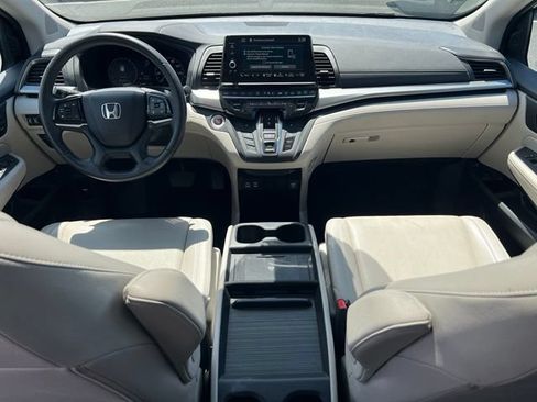 Used 2025 Honda Odyssey EX-L image 14