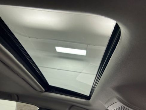 Used 2023 MAZDA CX-30 AWD 2.5 S w/ Premium Package image 26