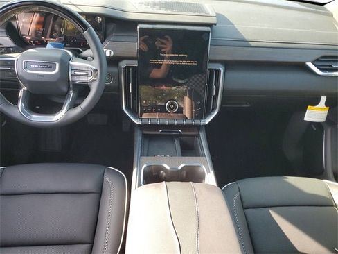 New 2025 GMC Acadia Denali w/ Super Cruise Package image 14