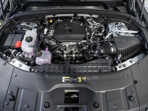 New 2026 Jeep Grand Cherokee Limited AWD/4WD image 18