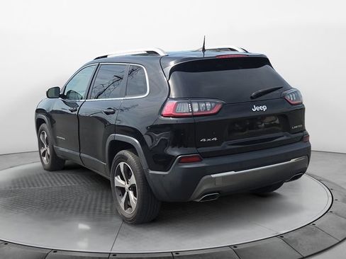 Used 2019 Jeep Cherokee Limited w/ Technology Group AWD/4WD image 3