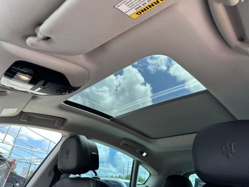 Used 2022 Maserati Levante GT image 16