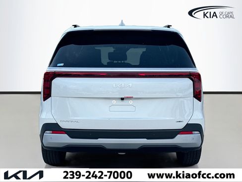 New 2026 Kia Carnival EX FWD image 5
