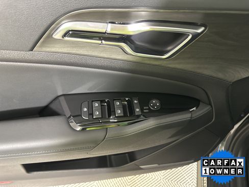 Used 2024 Kia Sportage X-Line image 11