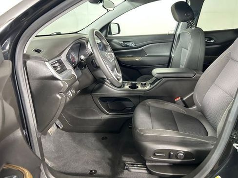Used 2023 GMC Acadia SLE w/ Driver Convenience Package AWD/4WD image 12