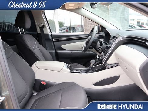 Used 2023 Hyundai Tucson SE AWD/4WD image 10