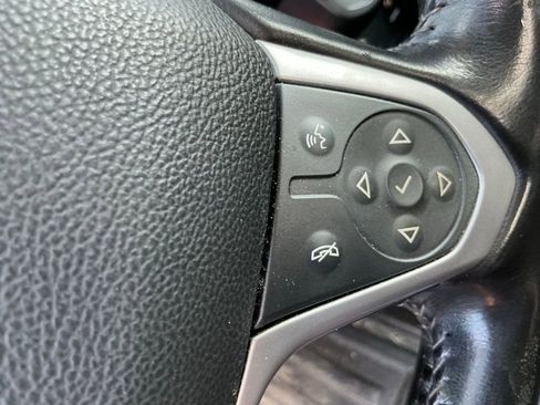 Used 2020 Chevrolet Colorado LT w/ Safety Package image 7