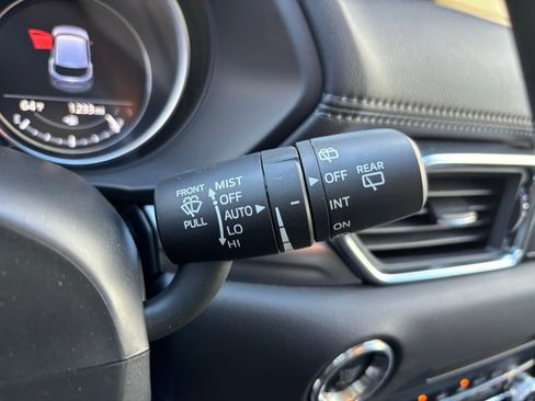 Certified 2025 MAZDA CX-5 AWD 2.5 S w/ Select Package image 21