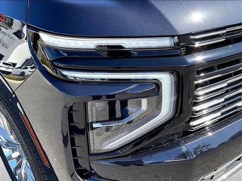 Used 2025 Chevrolet Tahoe High Country image 29