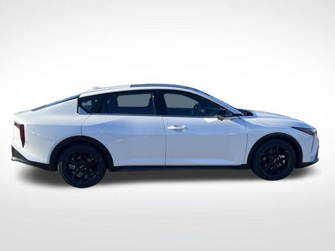 New 2025 Kia K4 GT-Line Turbo FWD image 6