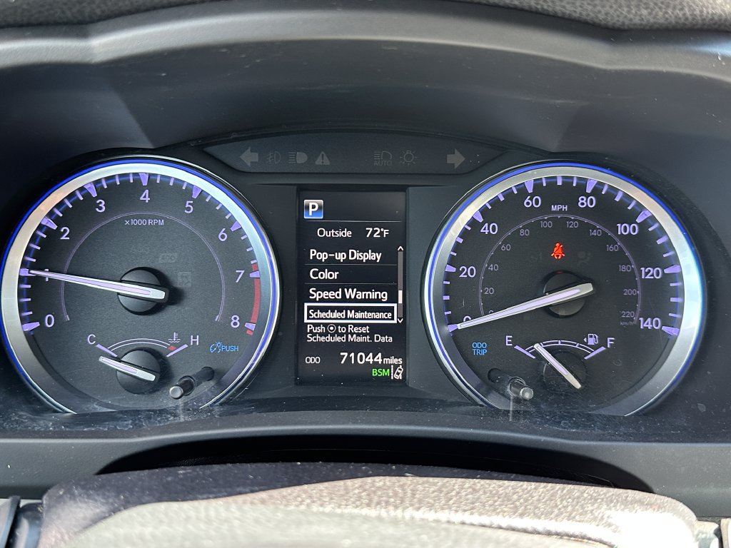 Used 2019 Toyota Highlander XLE FWD image 23
