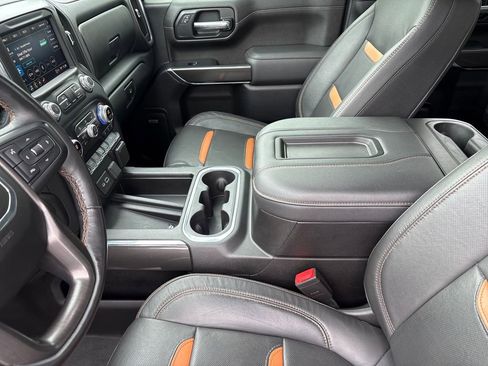 Certified 2021 GMC Sierra 1500 AT4 w/ AT4 Premium Package AWD/4WD image 27