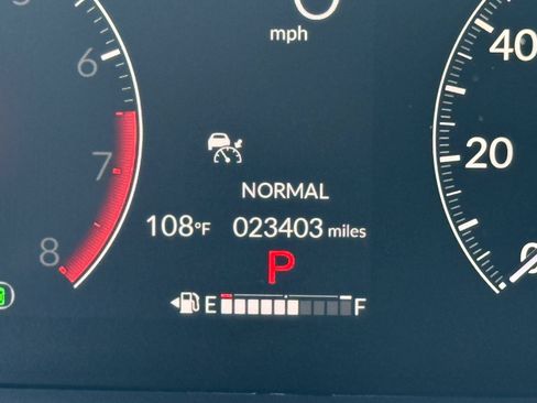 Certified 2025 Honda Pilot TrailSport image 21